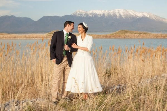 Betsy Couture Presents "Tips for a Stress-Less Wedding Week"